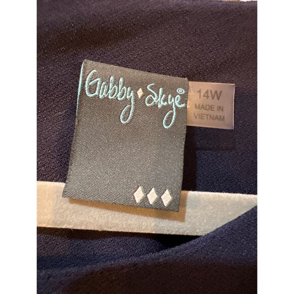 Gabby Skye Dark Blue Shift Dress Women’s Size 14W Ruffled 3/4 Sleeves Zip Back - Picture 3 of 8